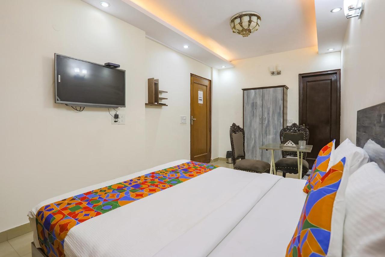 Fabexpress Jpm Harshdeep Hotel New Delhi Luaran gambar